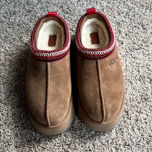 UGG Tazz women